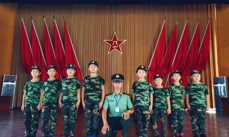 上海中国青少年军事夏令营