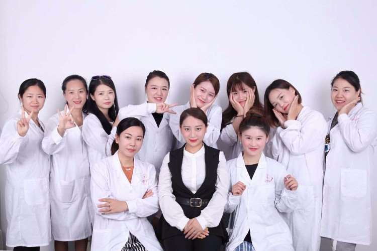 北京化妆师进修班