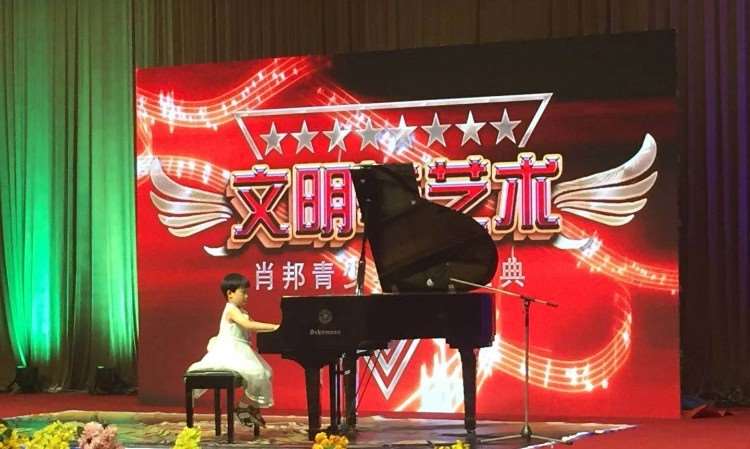 参加北京钢琴比赛