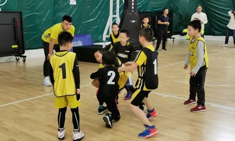 天津外教篮球课程