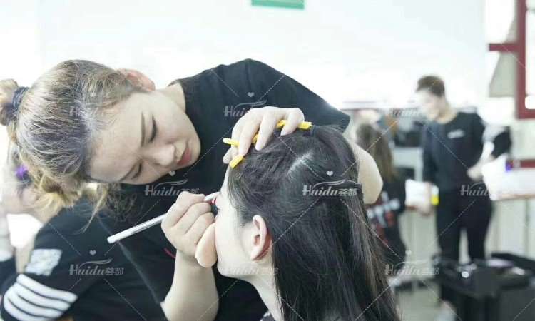 苏州美容师专业培训