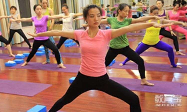长沙瑜珈教练课程