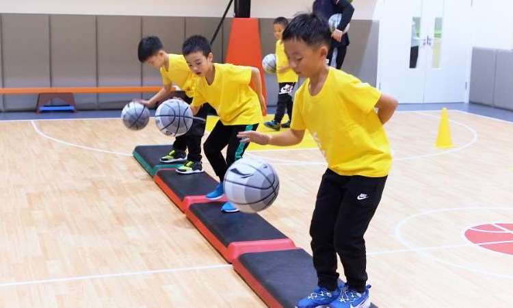 北京少儿篮球班培训