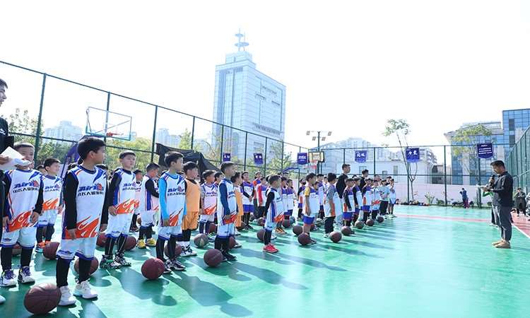 北京青少年篮球培训机构