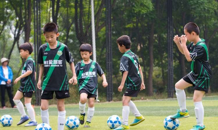 北京少儿足球专业训练