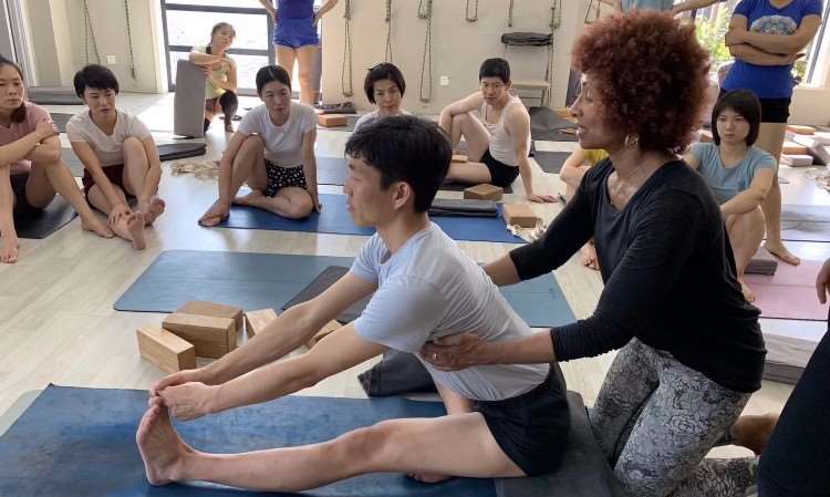 天津瑜伽教练班