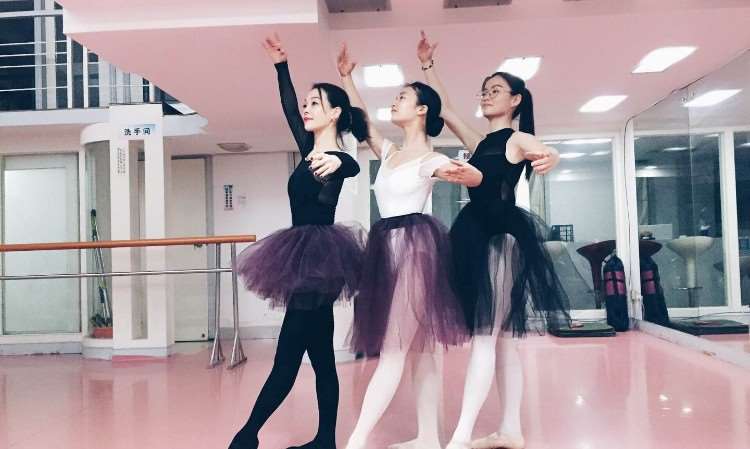 武汉培训芭蕾舞班
