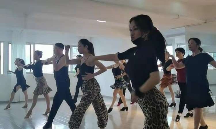 武汉培蕾芭蕾舞培训