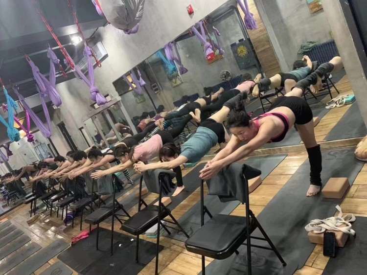 哈尔滨正规瑜伽培训学校