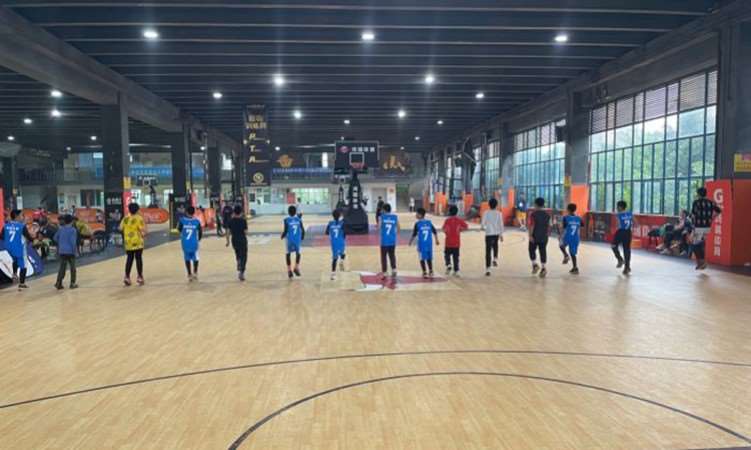 重庆青少年篮球培训训练营
